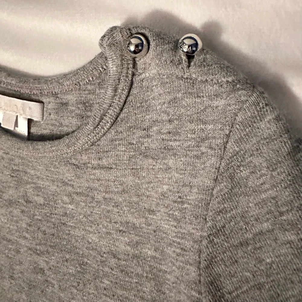 CHLOE Heather Gray Long Sleeve Flared Hem Sweater Dress Silver Buttons Girls 4